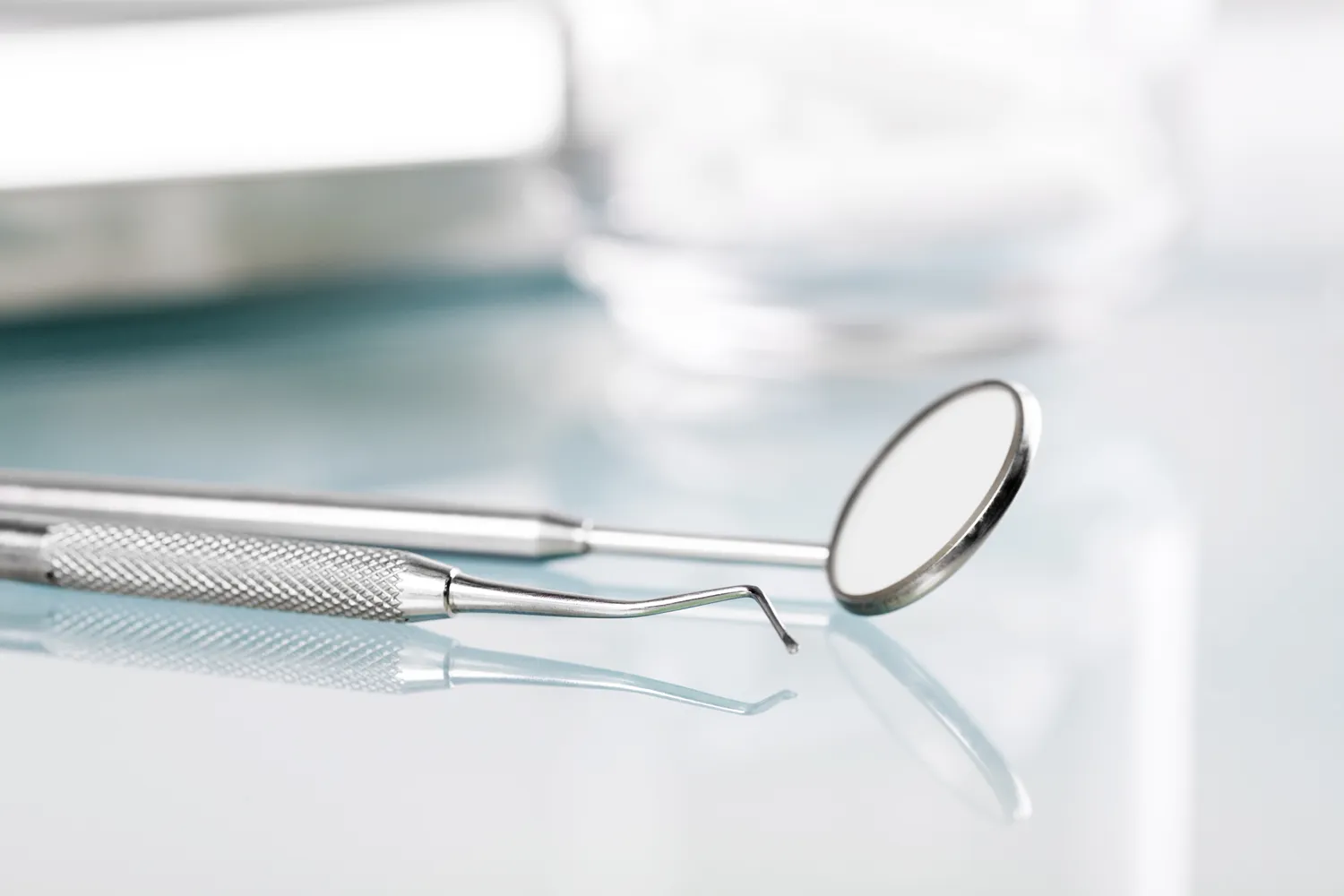 Czy prywatny dentysta może wystawić L4?