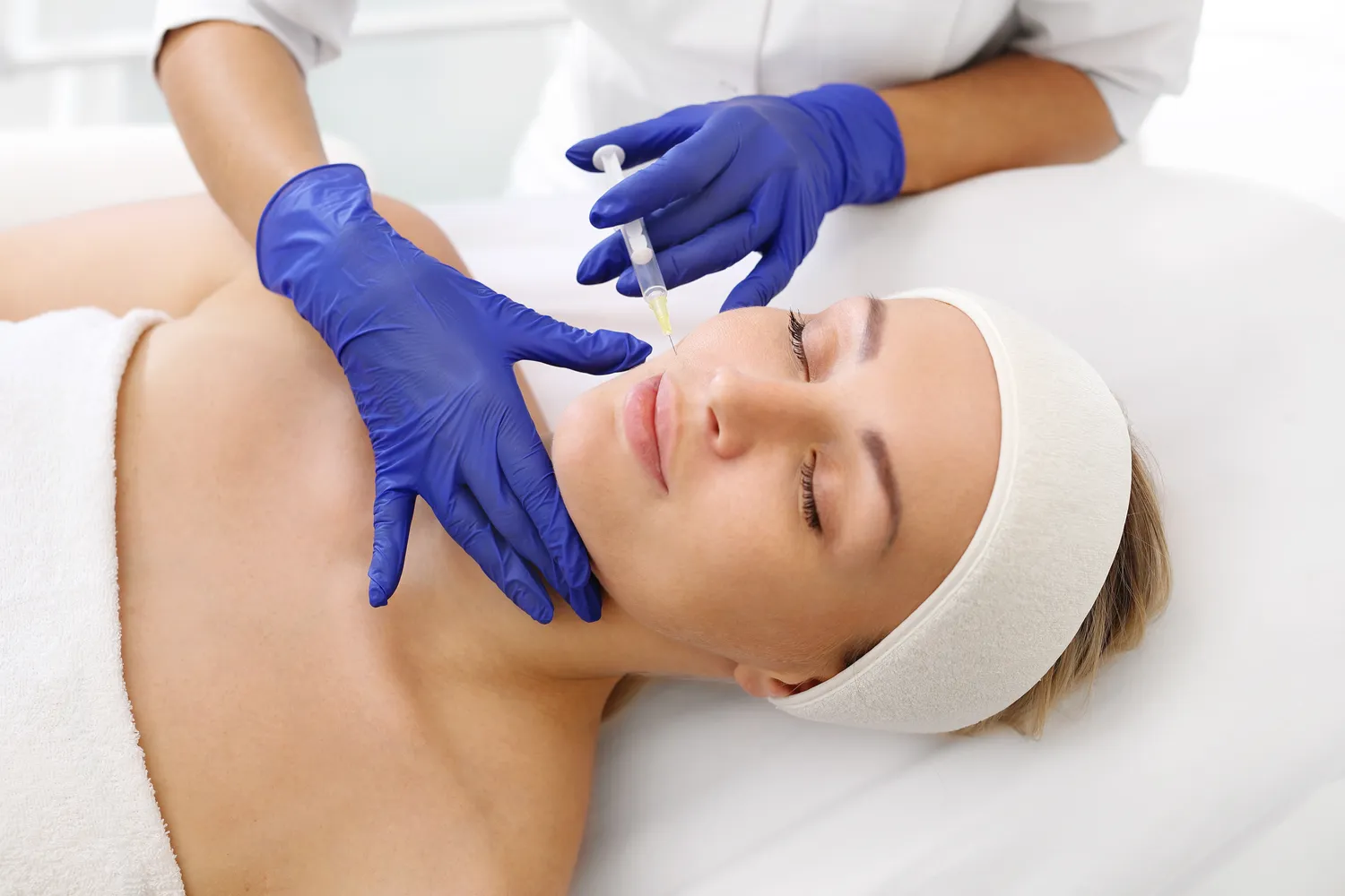 Co to kwas hialuronowy?