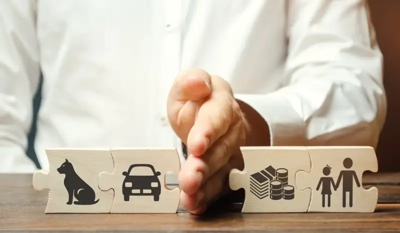 Czy prawnik i adwokat to to samo?