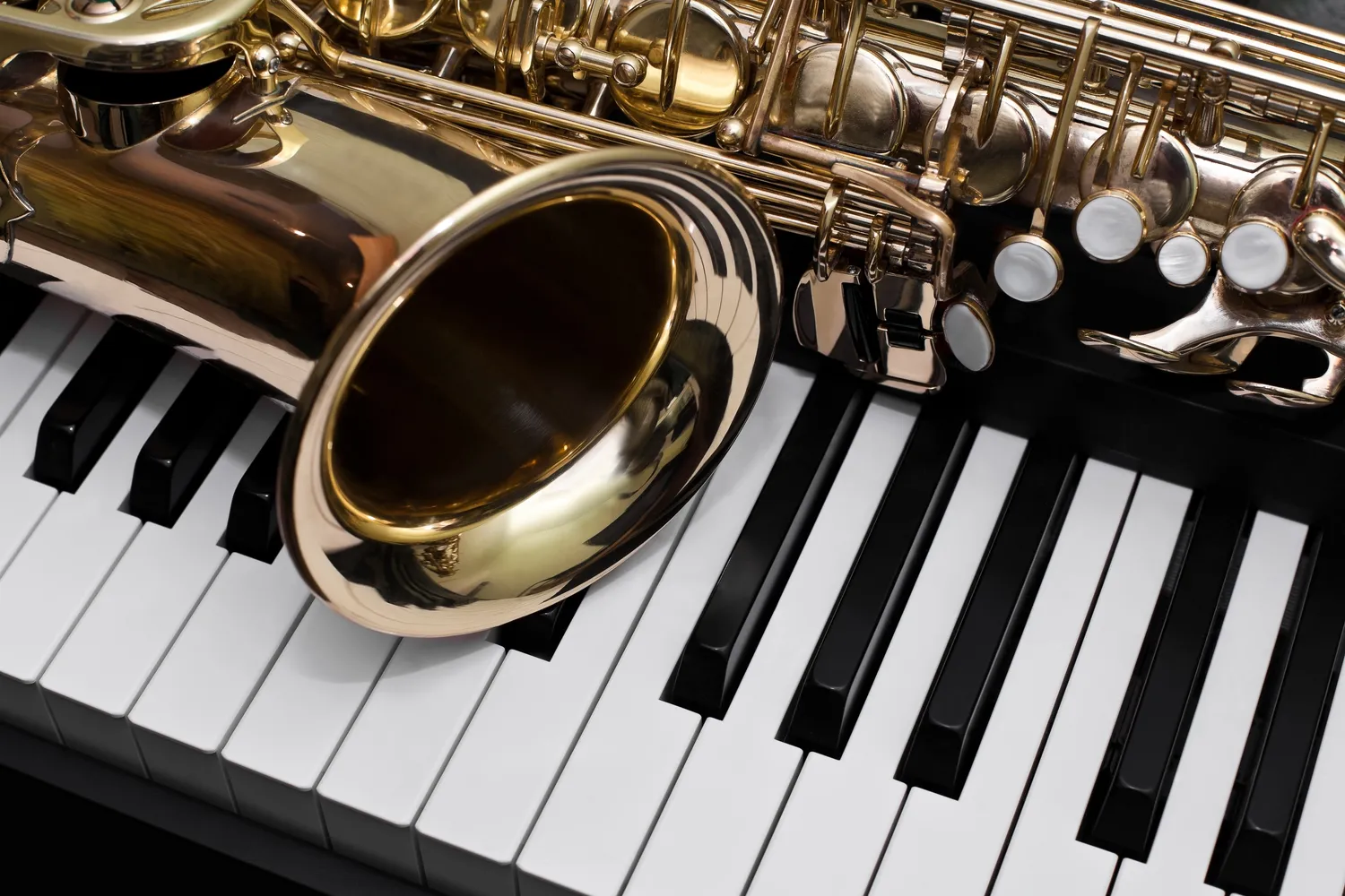 Jak nastroić saksofon?