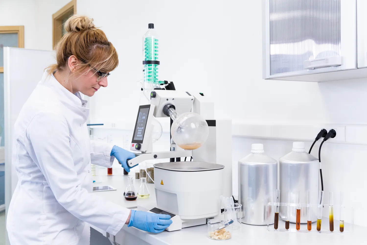 Przemysł petrochemiczny co to?